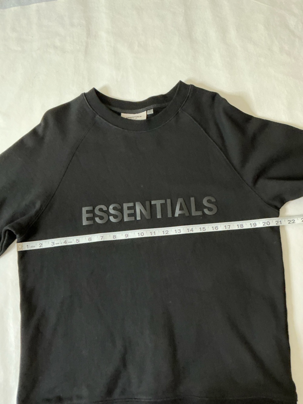 Essentials Men’s Black Logo Crewneck Sweatshirt Size Medium - Picture 7 of 12